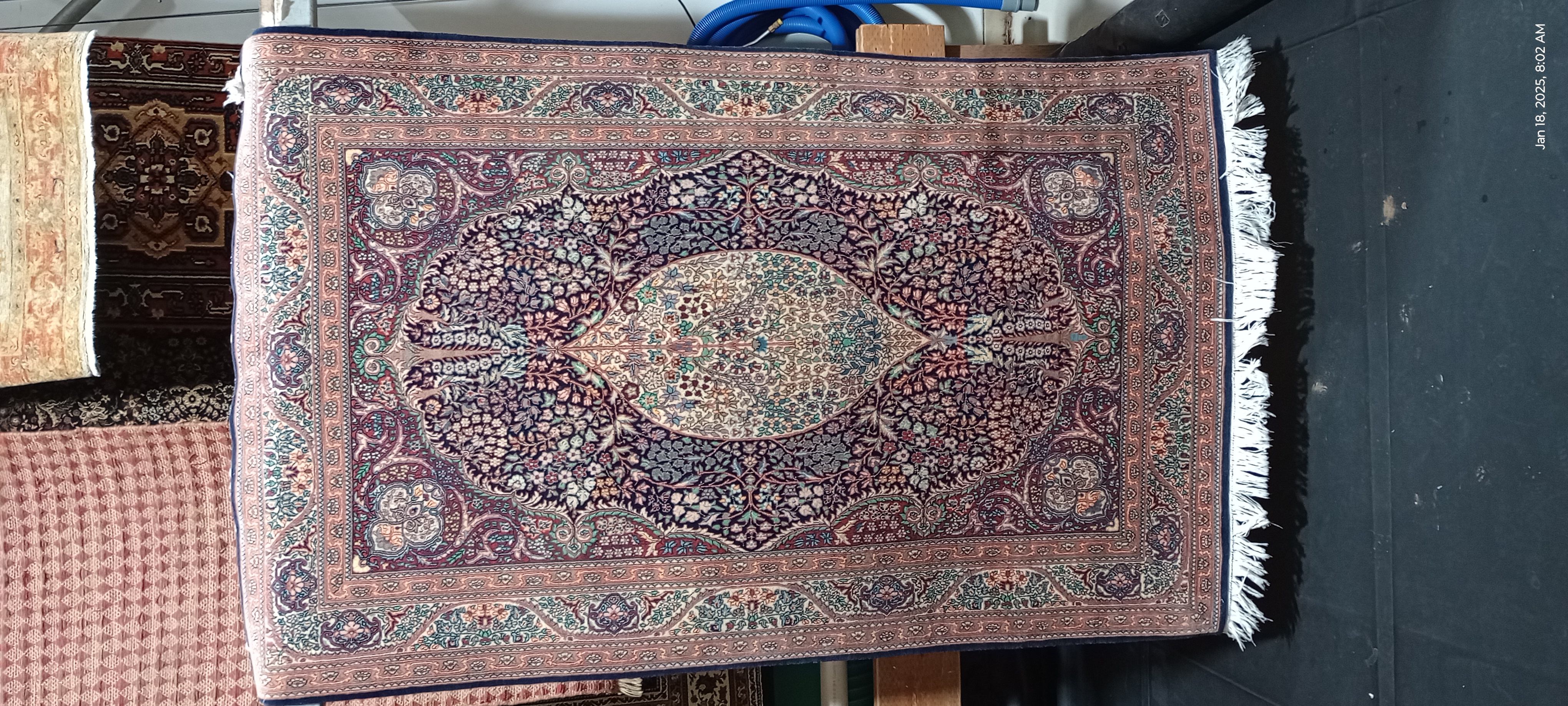 Delicate Floral Wool Rug